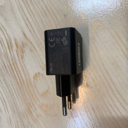 آداپتور ایسوس اصلی 5.2وات 1.35آمپر | Original ASUS adapter 5.2V 1.35A